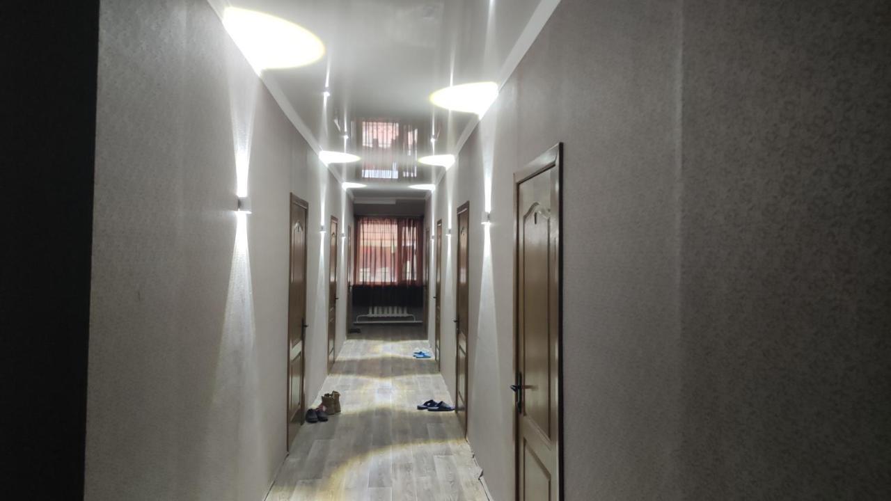 Хостел На Барахолки Almaty Exterior photo